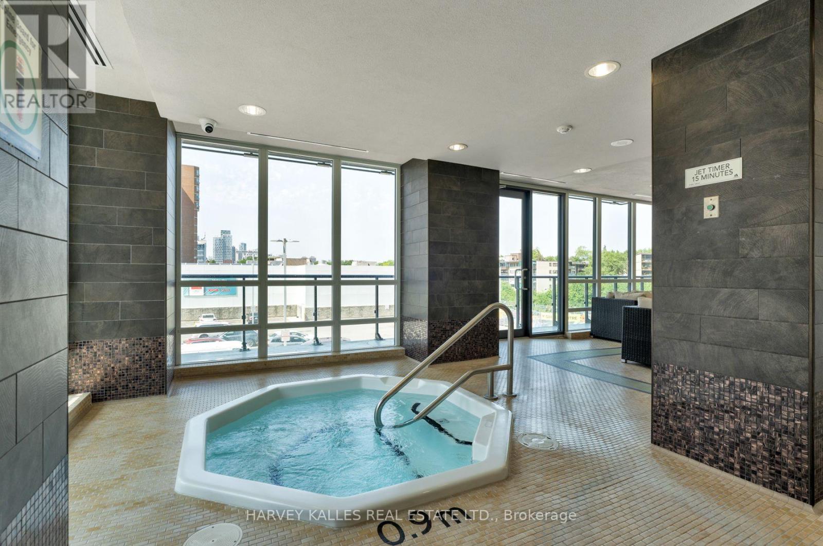 1609 - 825 Church Street, Toronto, Ontario  M4W 3Z4 - Photo 35 - C13607770