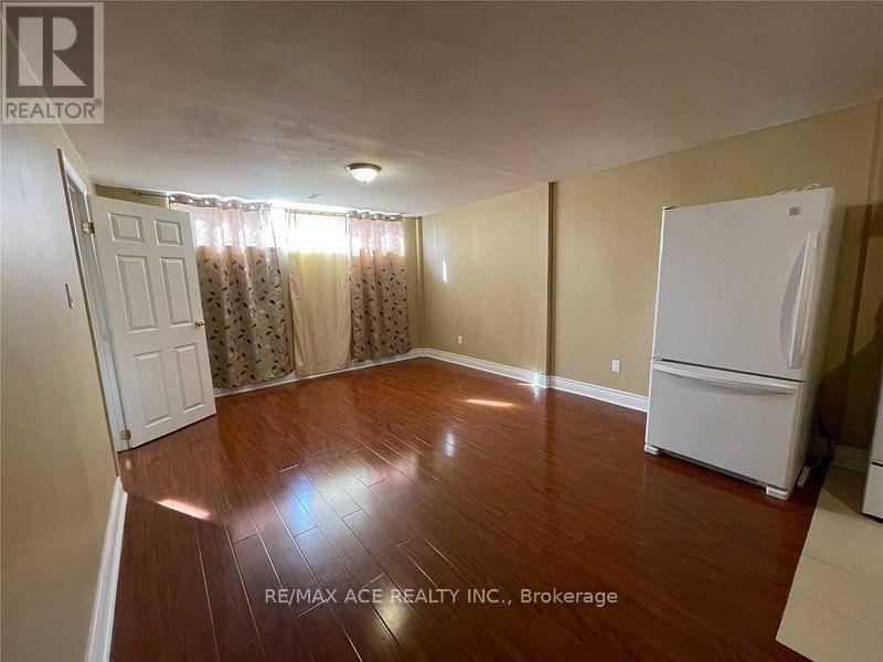 Lower - 40 Cavehill Crescent, Toronto, Ontario  M1R 4P9 - Photo 14 - E13607740