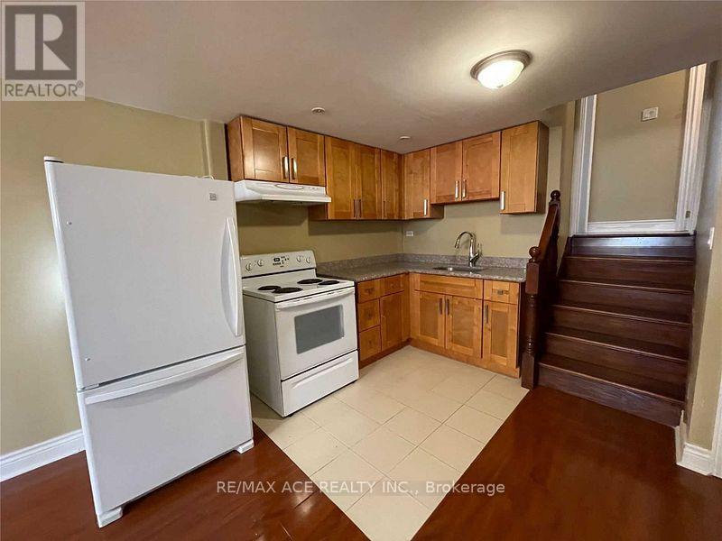 Lower - 40 Cavehill Crescent, Toronto, Ontario  M1R 4P9 - Photo 8 - E13607740