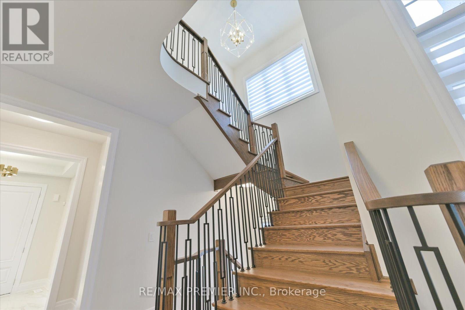 94 Sunny Acres Crescent, King, Ontario  L7B 0S6 - Photo 27 - N13607930