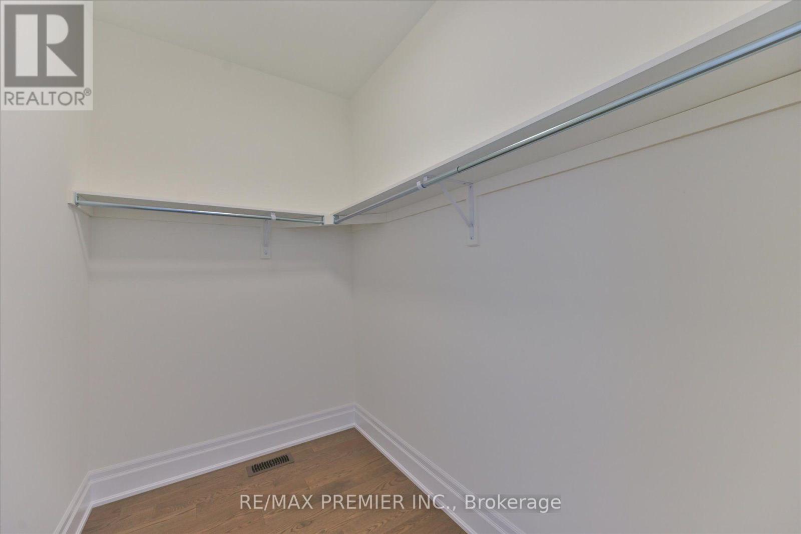 94 Sunny Acres Crescent, King, Ontario  L7B 0S6 - Photo 44 - N13607930