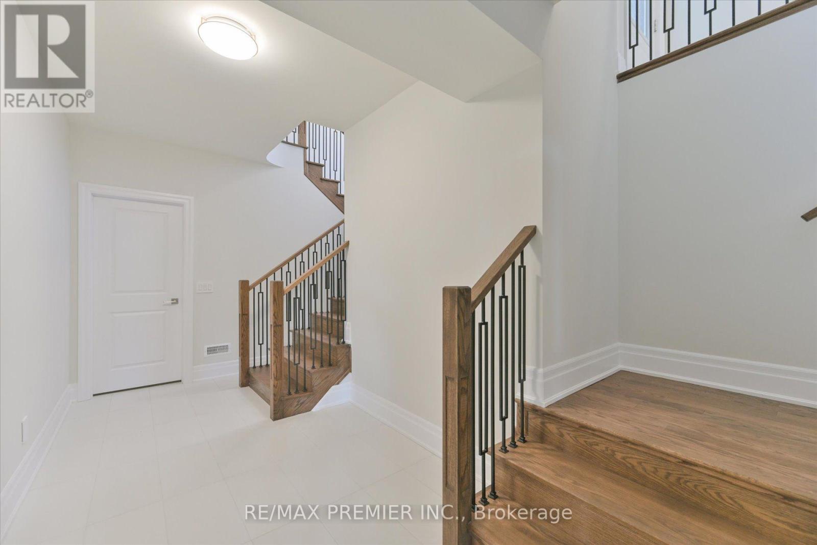 94 Sunny Acres Crescent, King, Ontario  L7B 0S6 - Photo 47 - N13607930