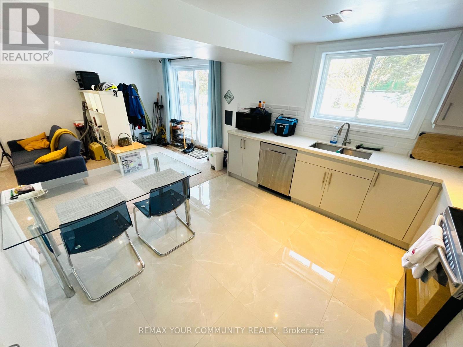 Bsmt - 973 Wildwood Drive, Newmarket, Ontario  L3Y 2B4 - Photo 10 - N13607944