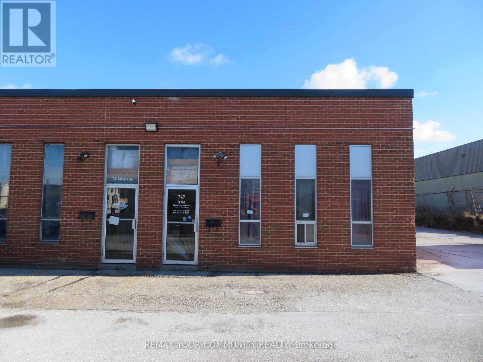 747 GARYRAY DRIVE, Toronto, Ontario