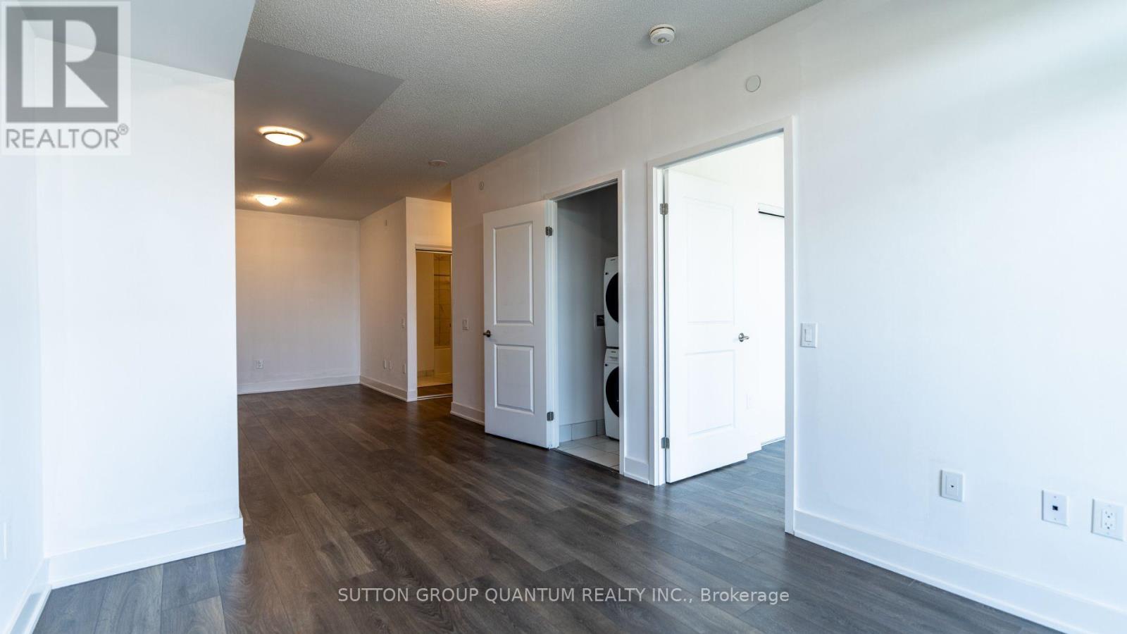 1105 - 204 Burnhamthorpe Road, Mississauga, Ontario  L5A 0B3 - Photo 12 - W13607798