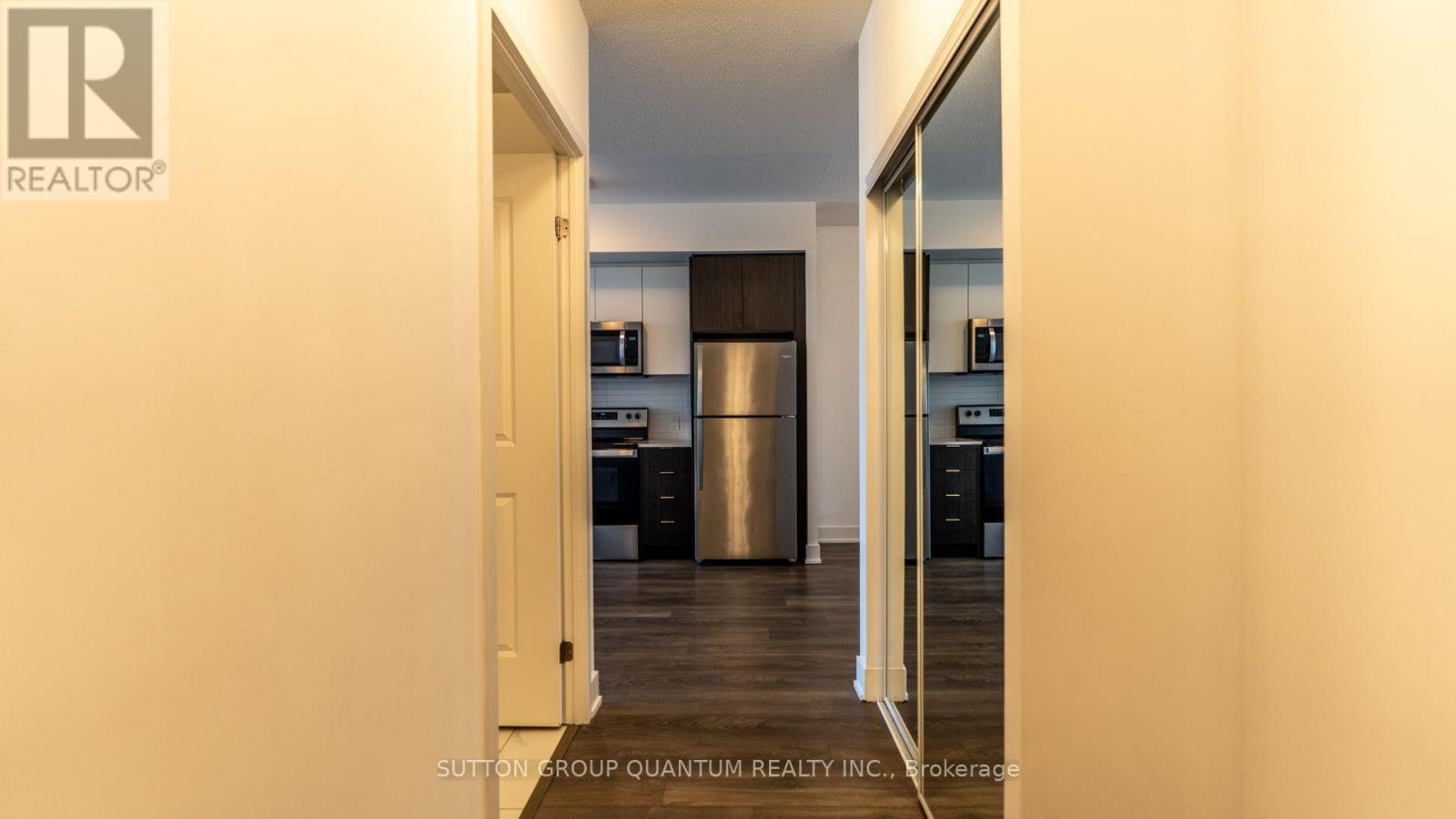 1105 - 204 Burnhamthorpe Road, Mississauga, Ontario  L5A 0B3 - Photo 7 - W13607798