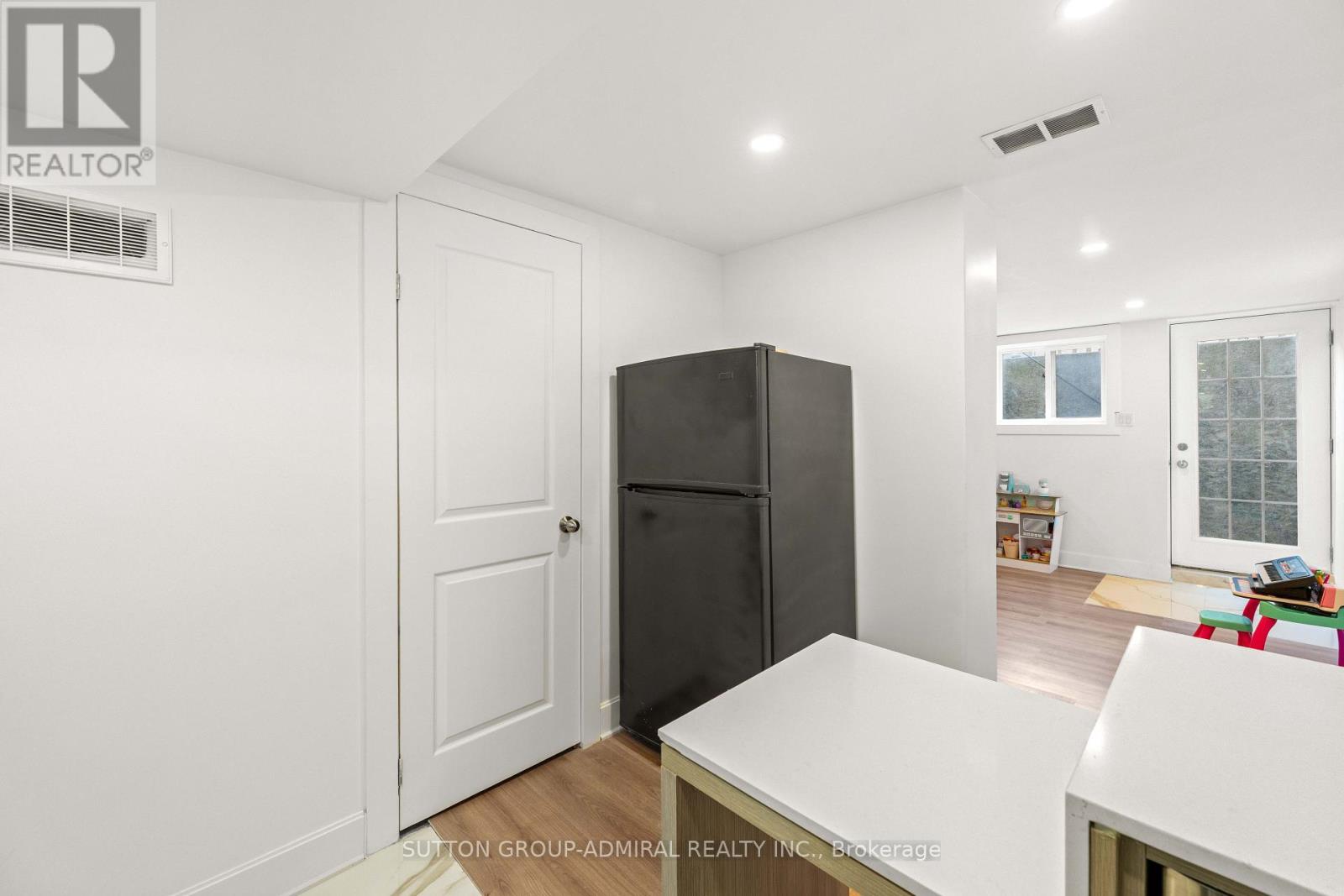 Basement - 3 Hartland Road, Toronto, Ontario  M9C 4S9 - Photo 12 - W13607886