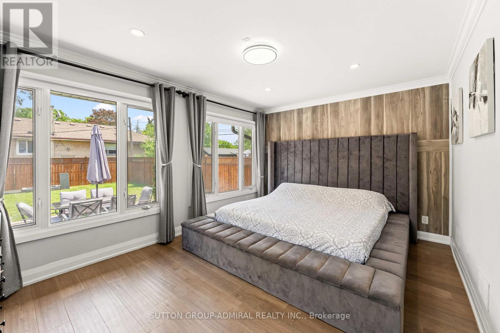 Main - 3 Hartland Road, Toronto, Ontario  M9C 4S9 - Photo 20 - W13607890