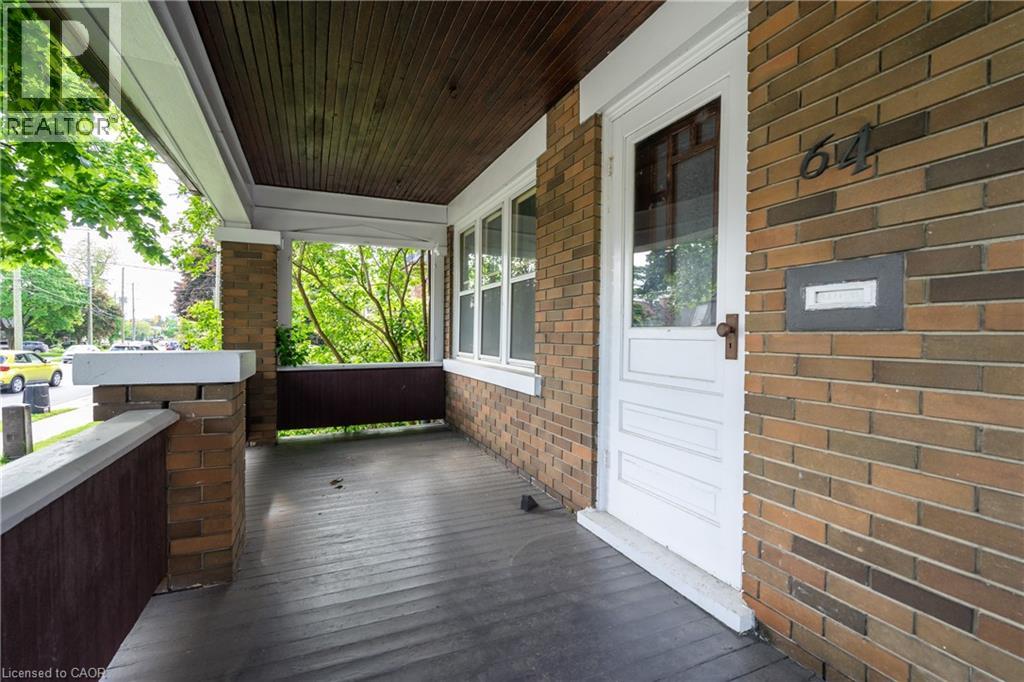 64 Highland Road W Unit# Upper, Kitchener, Ontario  N2M 3B5 - Photo 2 - 40843624