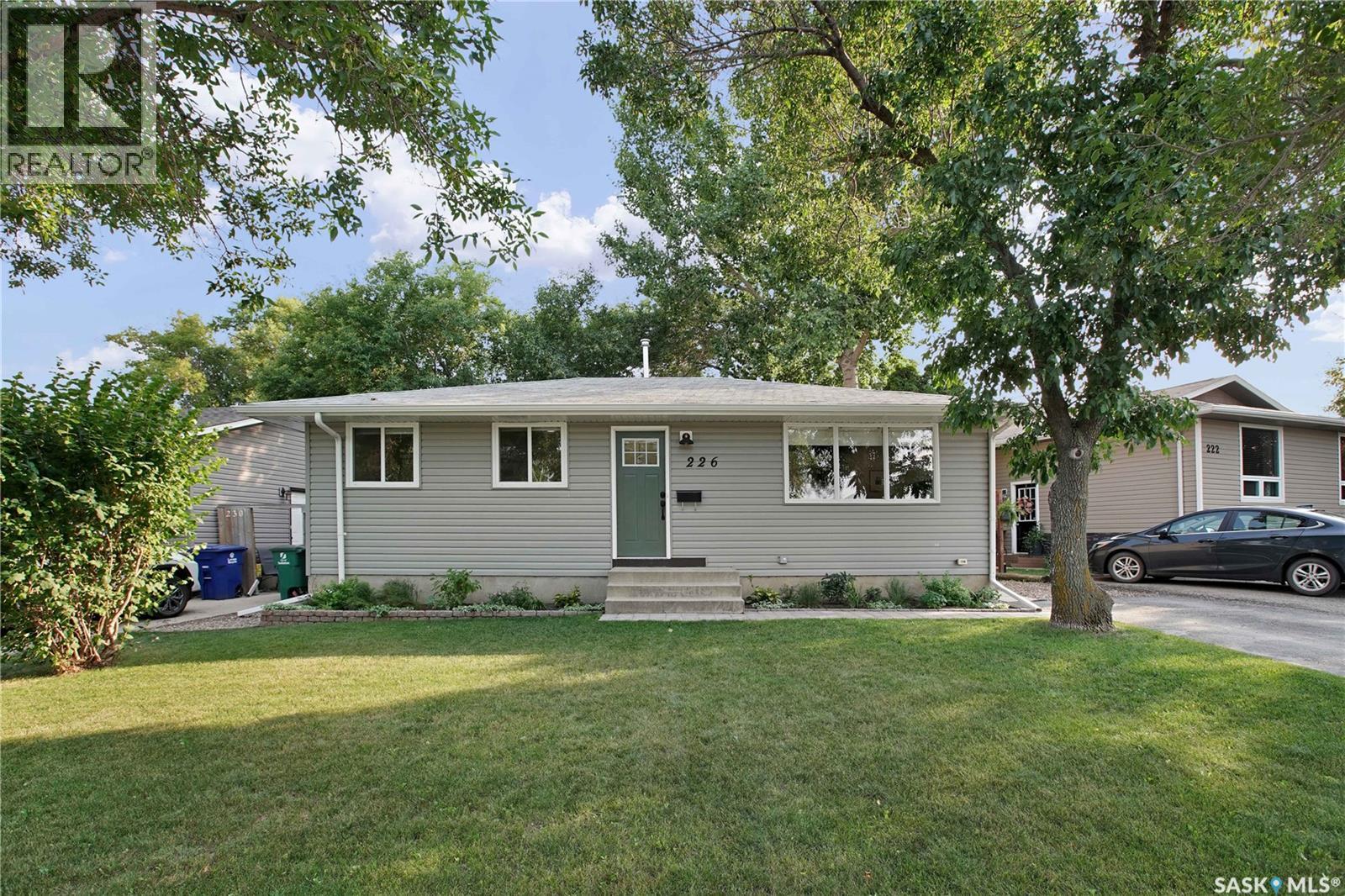 226 Western CRESCENT, saskatoon, Saskatchewan