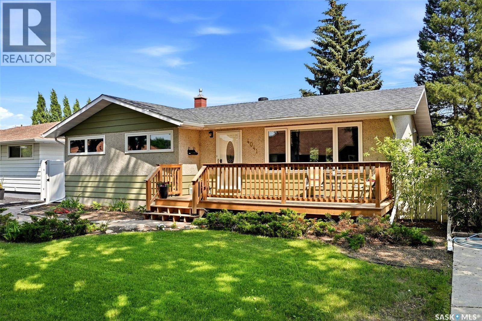 4041 Garnet Street, Regina, Saskatchewan  S4S 3G8 - Photo 2 - SK043724