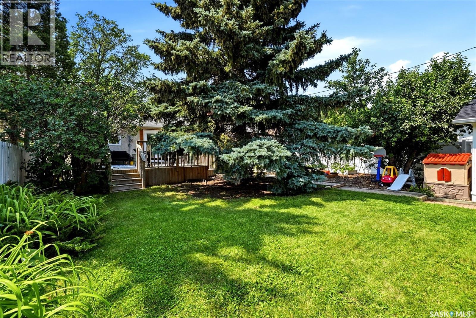4041 Garnet Street, Regina, Saskatchewan  S4S 3G8 - Photo 35 - SK043724