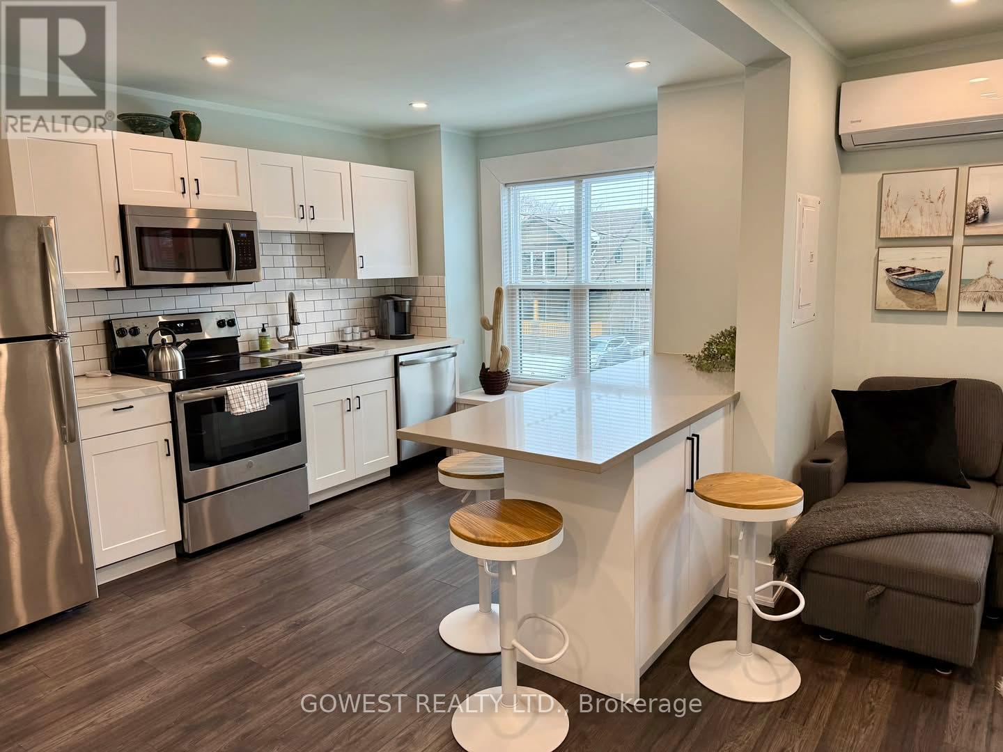 2 - 29 Cliff Avenue, Hamilton, Ontario  L8V 2S1 - Photo 3 - X13607822