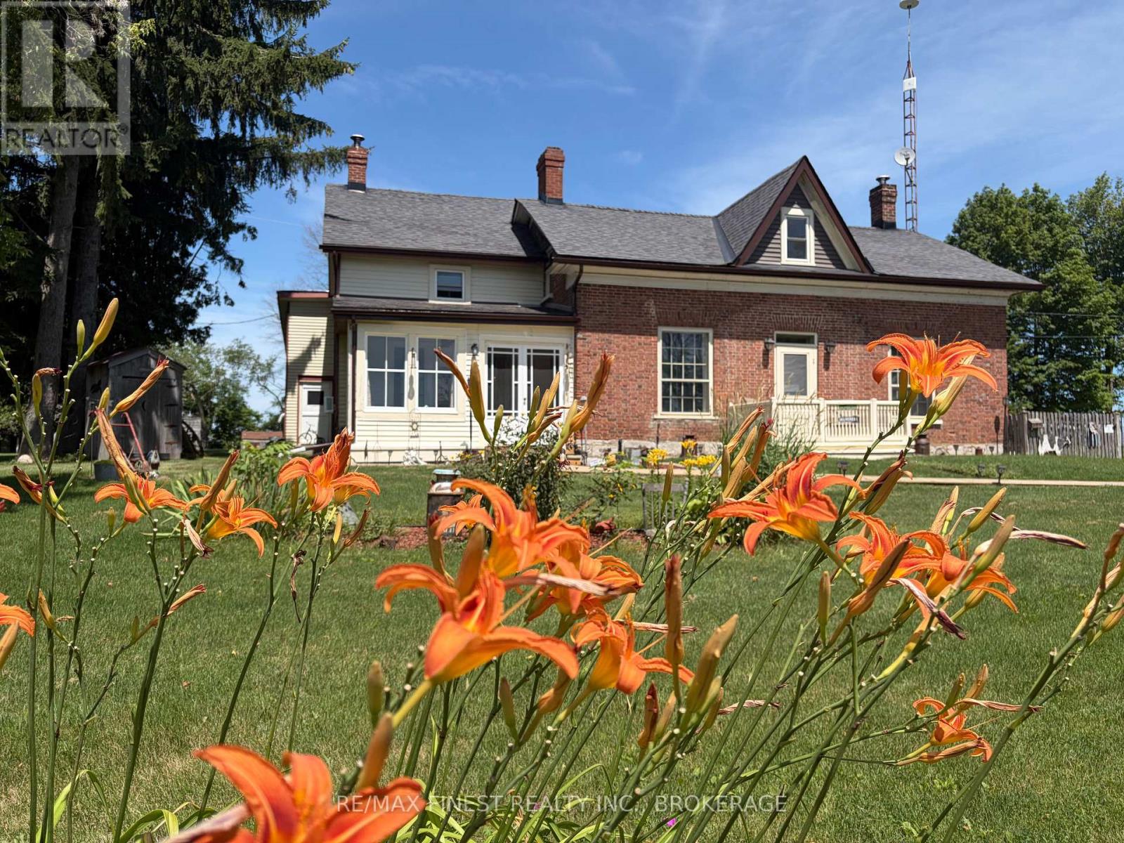 2173 SWITZERVILLE ROAD, Loyalist, Ontario