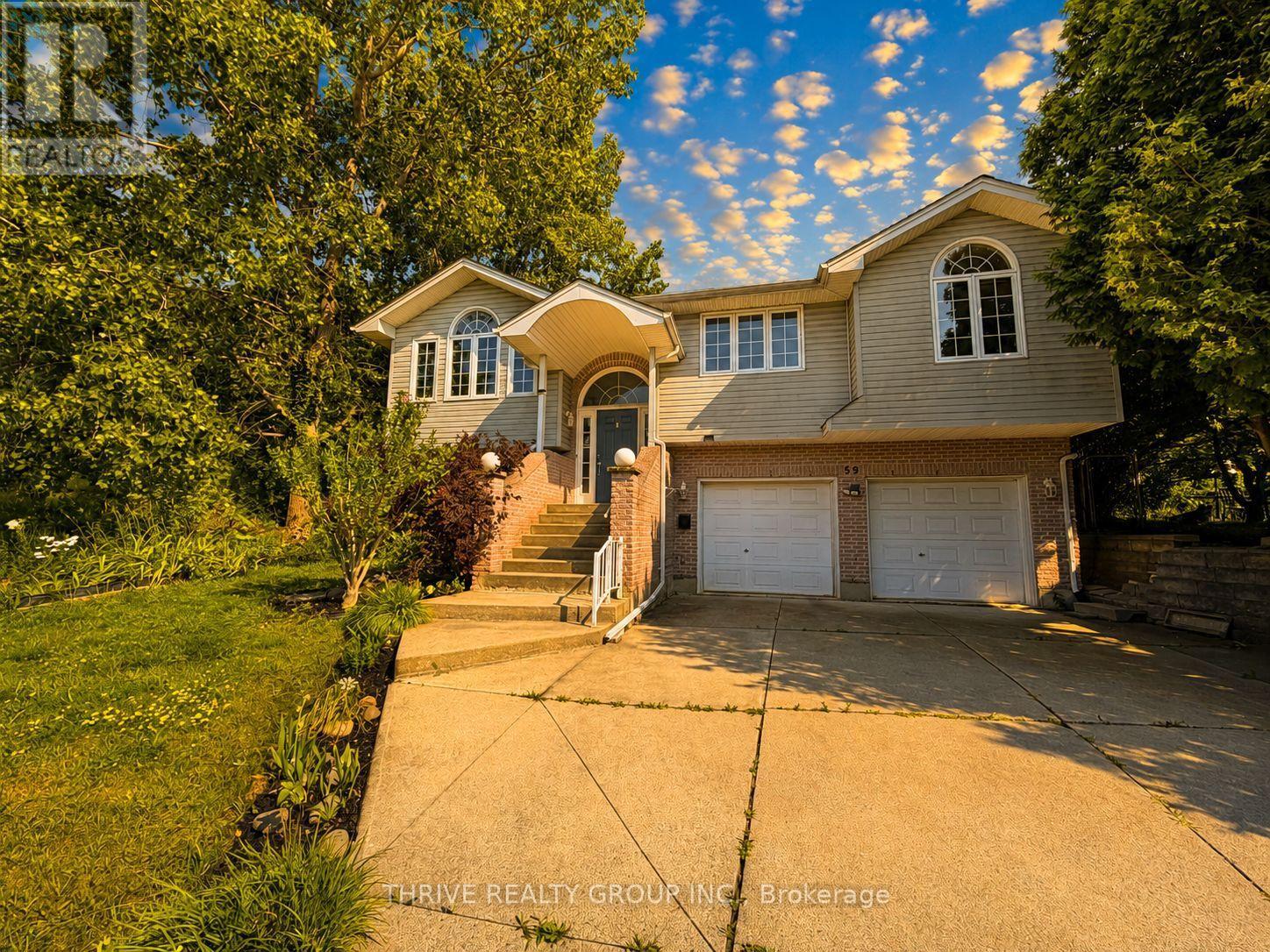 Upper - 59 Cleveland Place, London South, Ontario  N5Z 4T5 - Photo 1 - X13607992