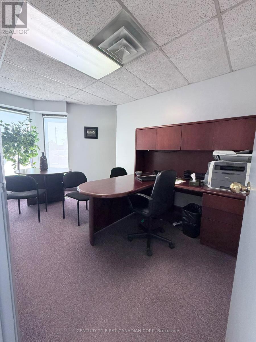 645 Consortium Court, London South, Ontario  N6E 2S8 - Photo 4 - X13608072