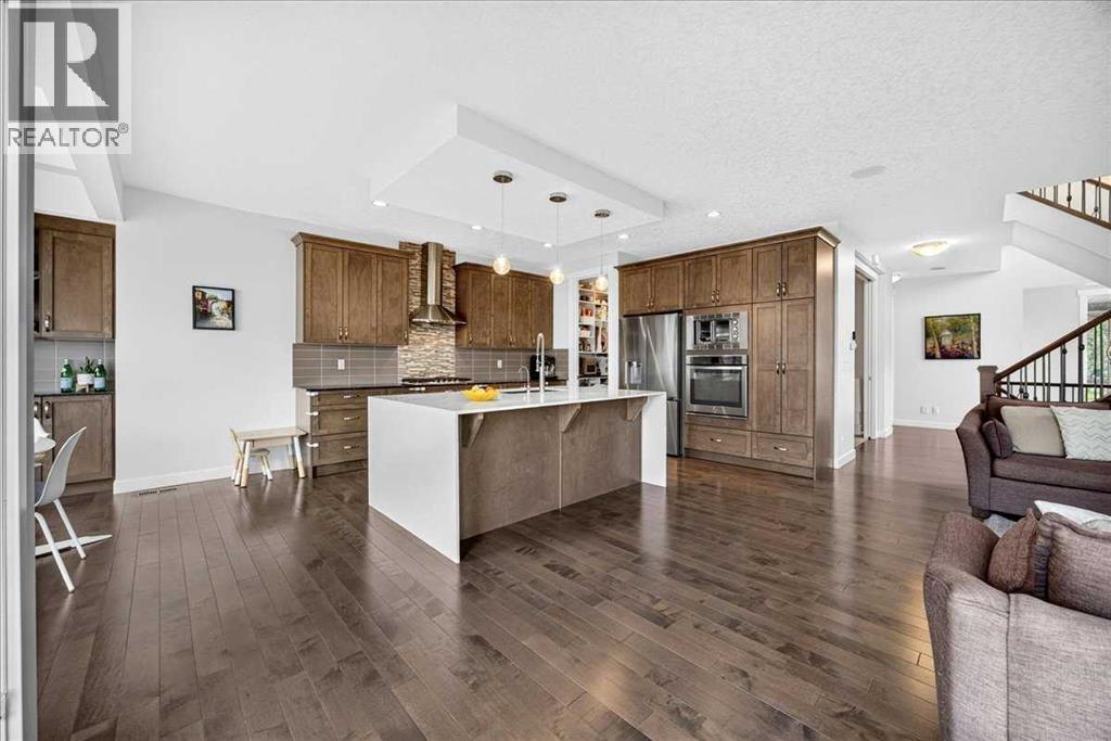 546 Sherwood Boulevard NW, Calgary, Alberta  T3R 0R7 - Photo 12 - A2329491
