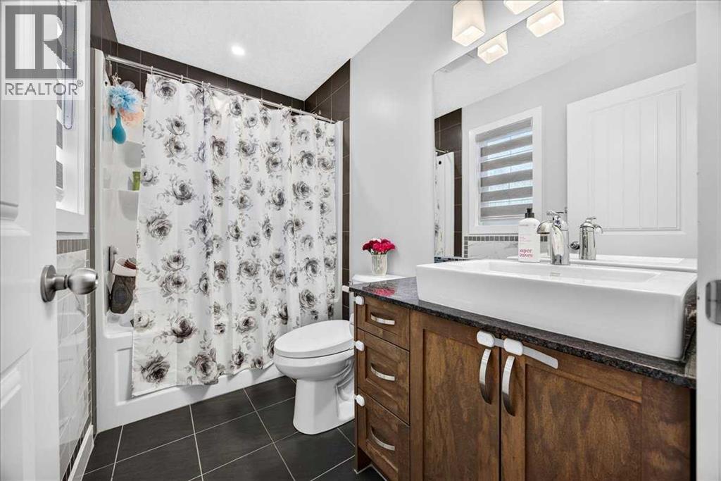 546 Sherwood Boulevard NW, Calgary, Alberta  T3R 0R7 - Photo 33 - A2329491