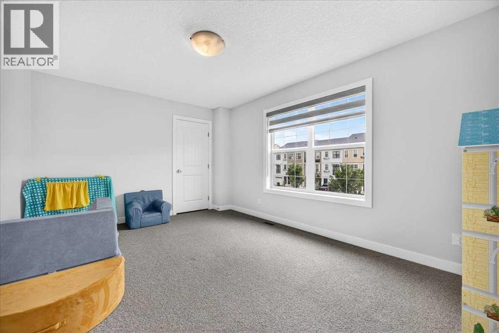 546 Sherwood Boulevard NW, Calgary, Alberta  T3R 0R7 - Photo 34 - A2329491