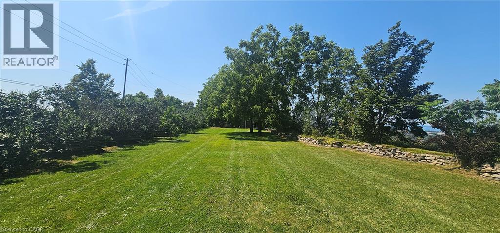 665 Ridge Road, Stoney Creek, Ontario  L8J 2Y2 - Photo 2 - 40851264
