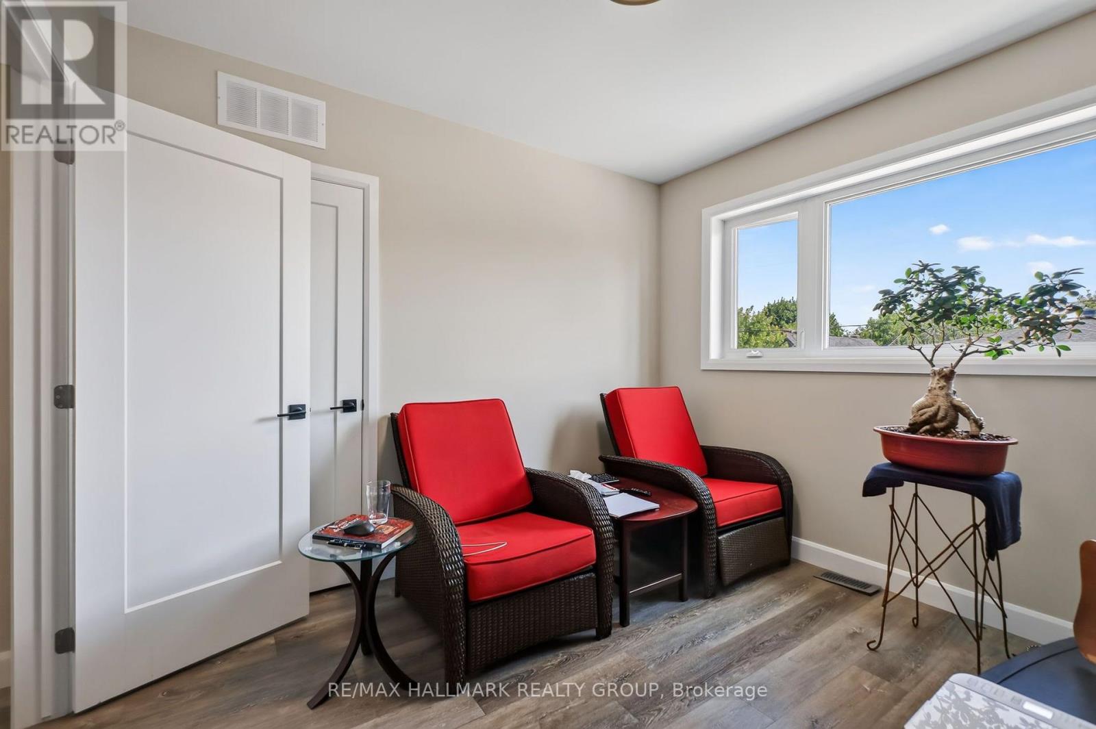 A1 - 359 Whitby Avenue, Ottawa, Ontario  K2A 0B3 - Photo 16 - X13608058