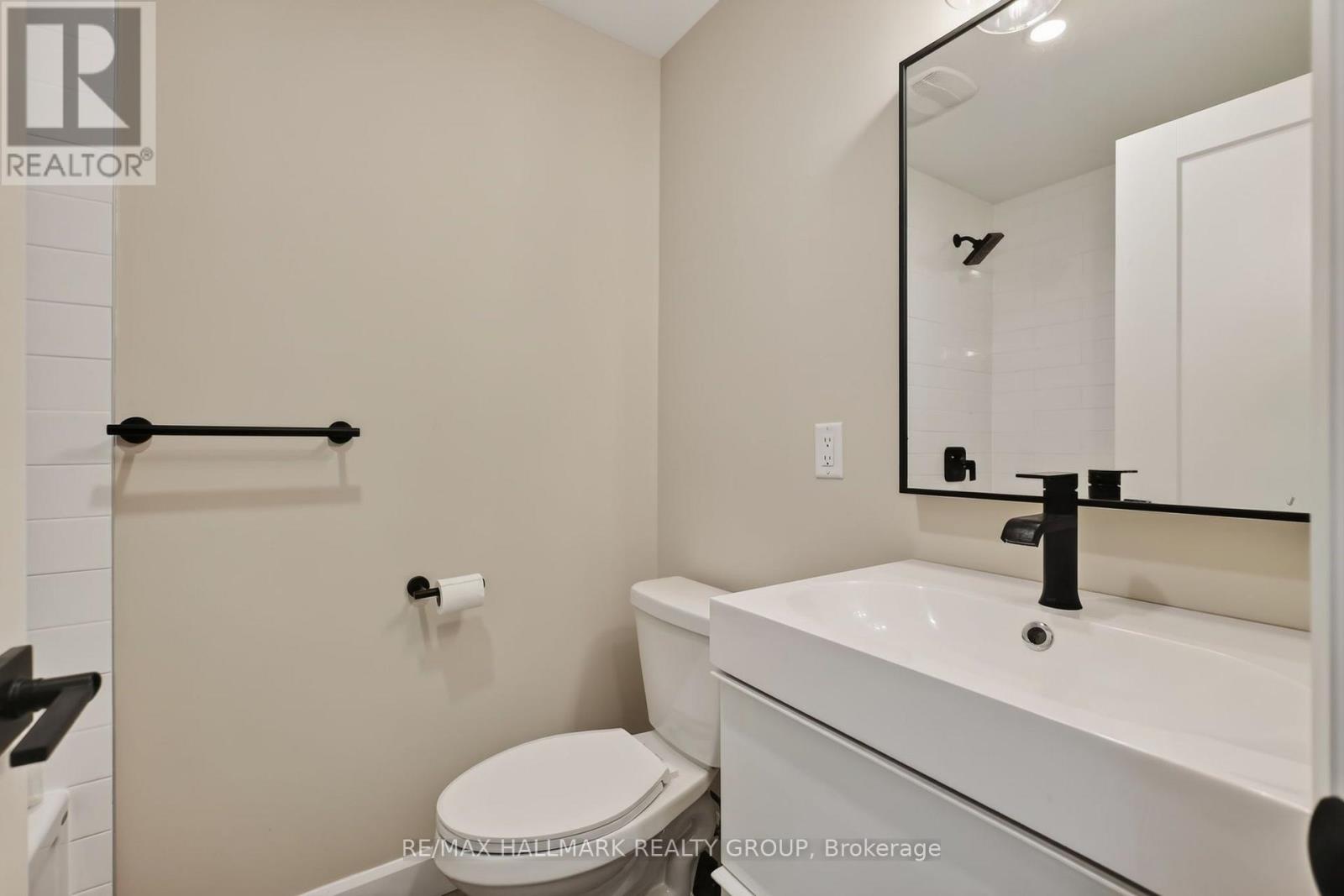 A1 - 359 Whitby Avenue, Ottawa, Ontario  K2A 0B3 - Photo 17 - X13608058