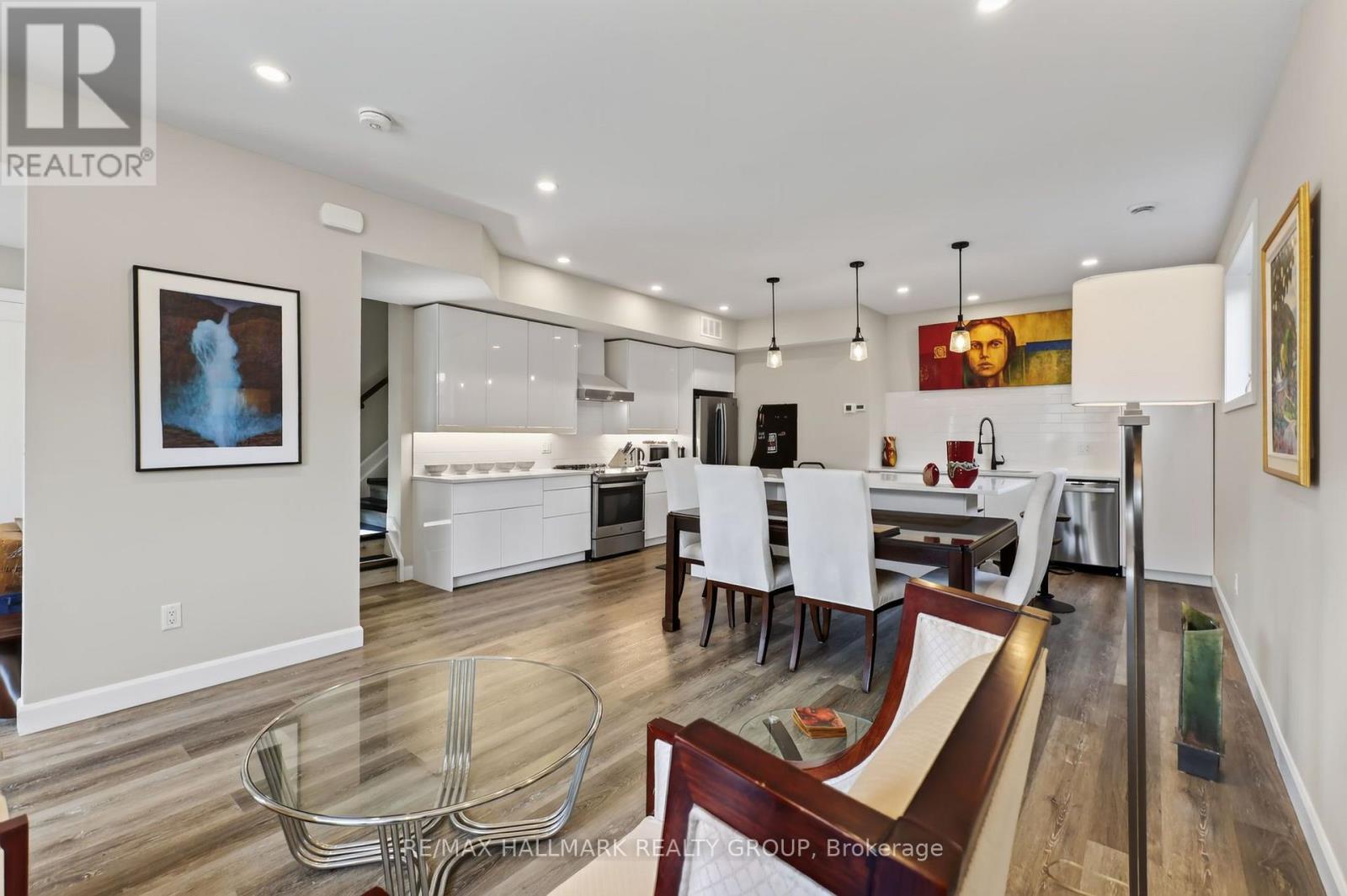 A1 - 359 Whitby Avenue, Ottawa, Ontario  K2A 0B3 - Photo 4 - X13608058