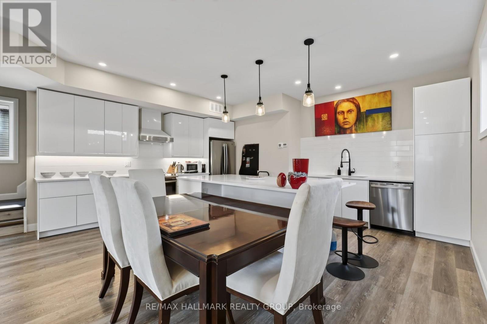 A1 - 359 Whitby Avenue, Ottawa, Ontario  K2A 0B3 - Photo 5 - X13608058