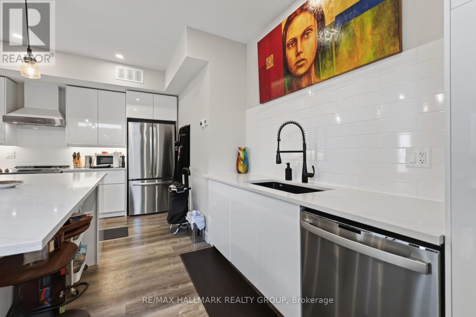 A1 - 359 Whitby Avenue, Ottawa, Ontario  K2A 0B3 - Photo 8 - X13608058