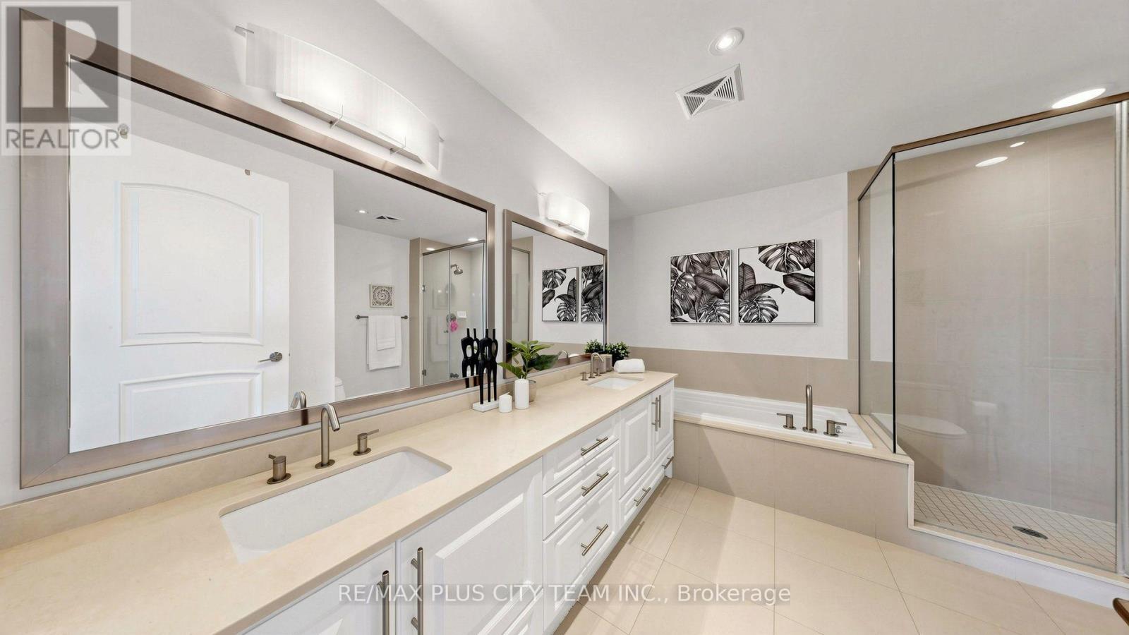 4302 - 16 Harbour Street, Toronto, Ontario  M5J 2Z7 - Photo 23 - C13603158