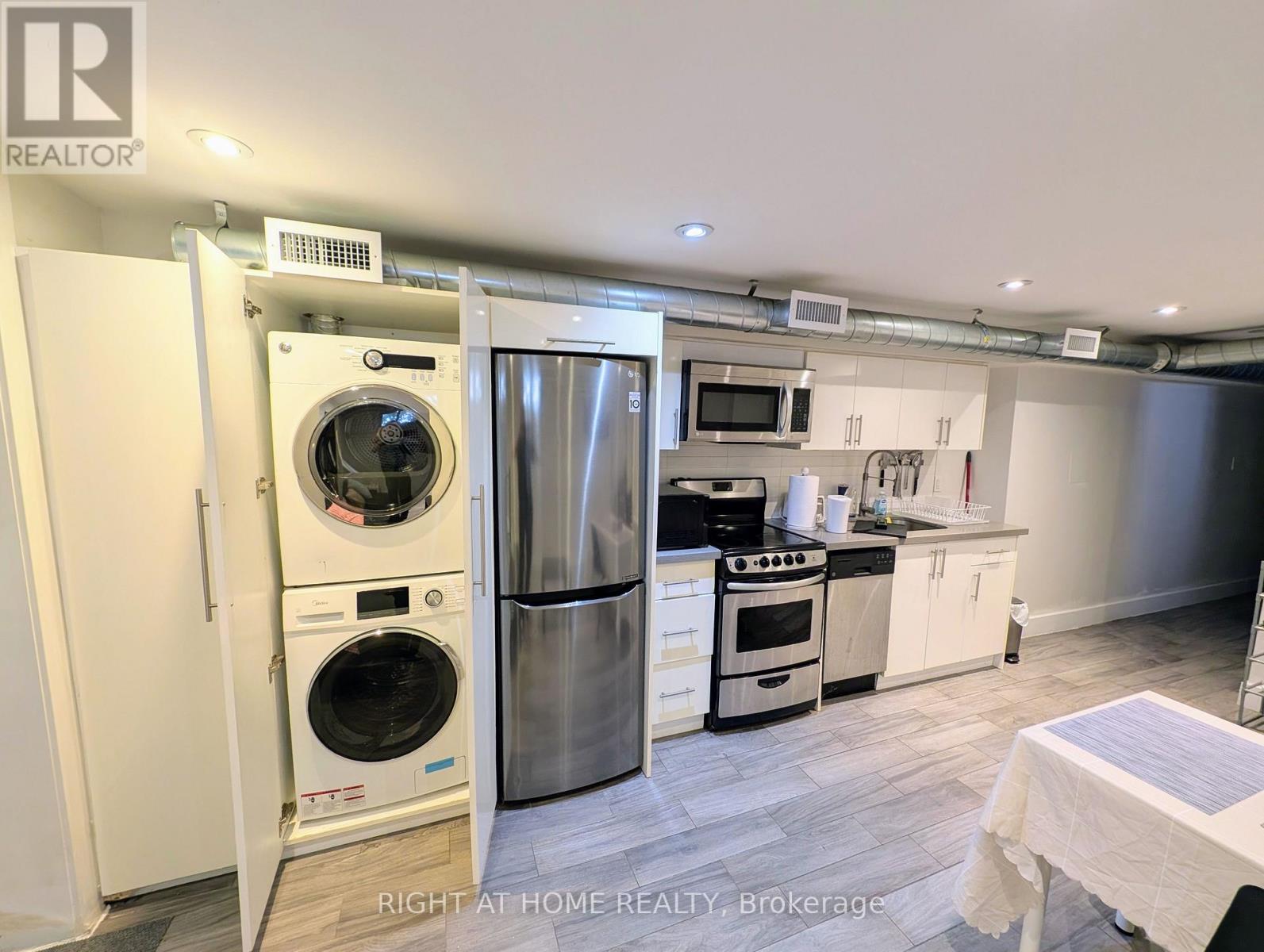 5 - 189 Sheridan Avenue, Toronto, Ontario  M6H 3M5 - Photo 4 - C13607996