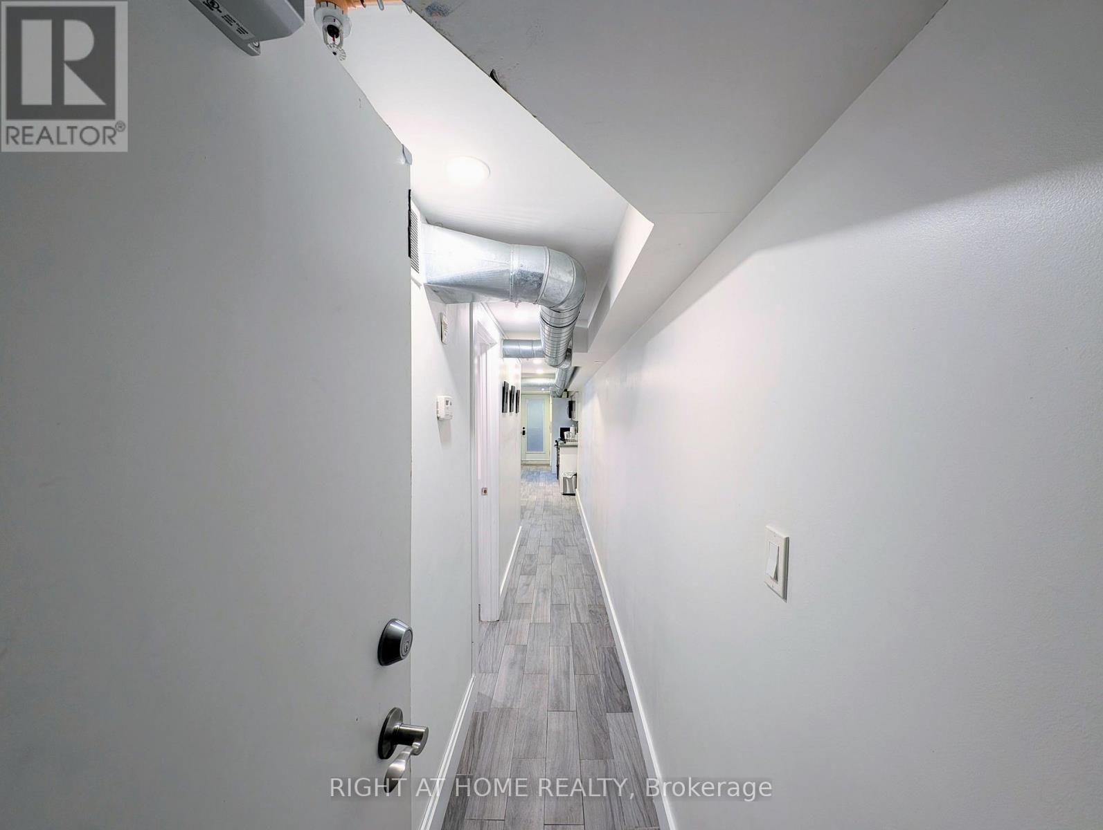 5 - 189 Sheridan Avenue, Toronto, Ontario  M6H 3M5 - Photo 7 - C13607996
