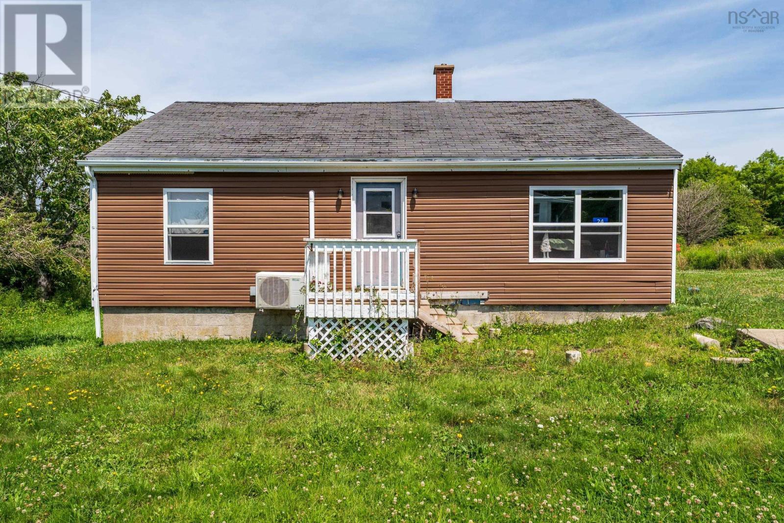 24 Doucet Wharf Road, Lower Wedgeport, Nova Scotia