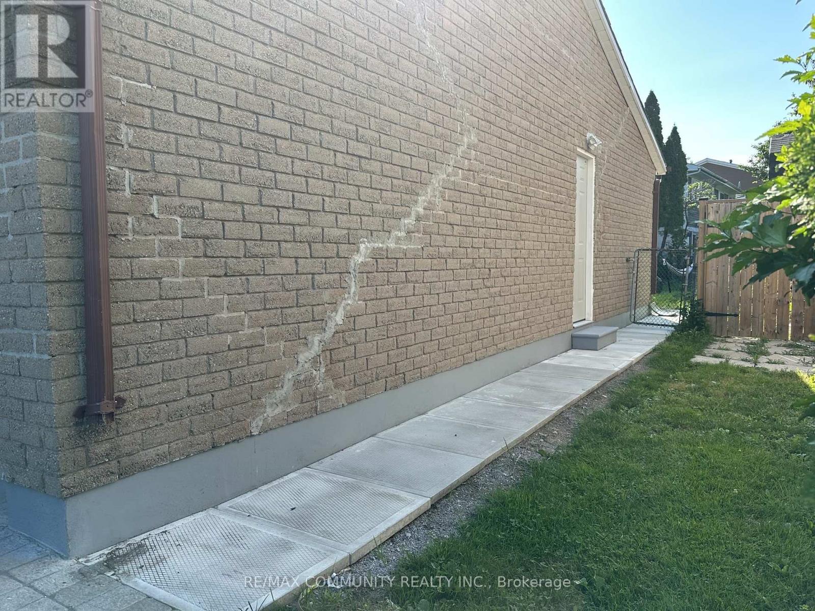 Bsmt - 166 John Tabor Trail, Toronto, Ontario  M1B 2R1 - Photo 2 - E13608012