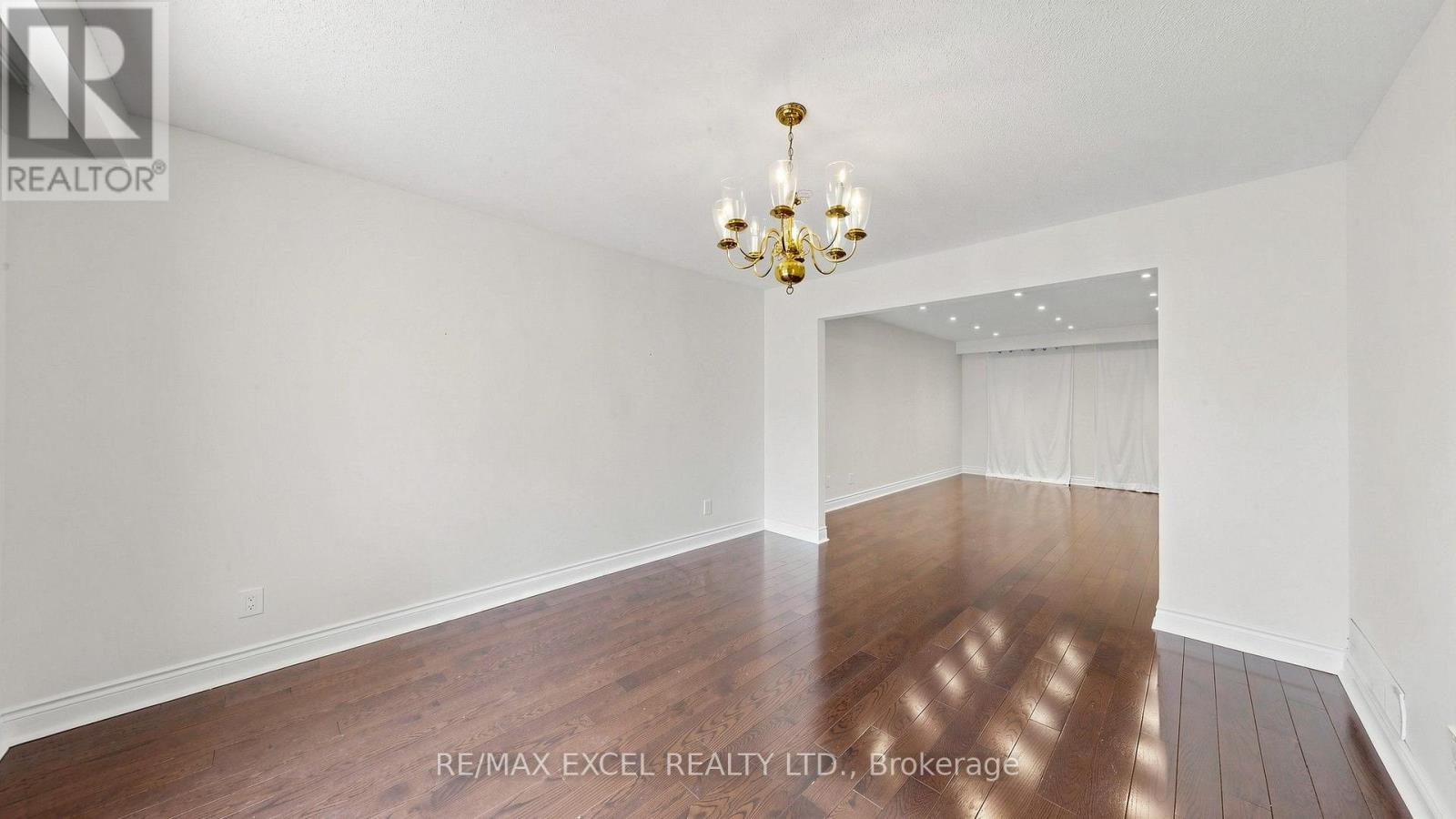21 Mary Gapper Crescent, Richmond Hill (North Richvale), Ontario  L4C 7L9 - Photo 21 - N13607968