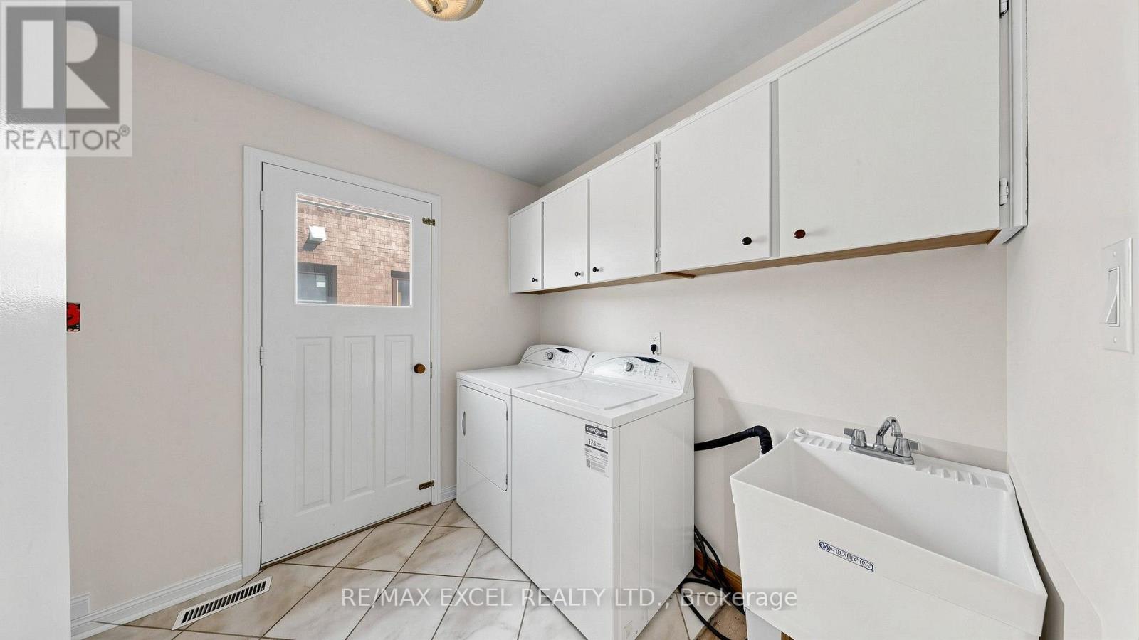 21 Mary Gapper Crescent, Richmond Hill (North Richvale), Ontario  L4C 7L9 - Photo 45 - N13607968