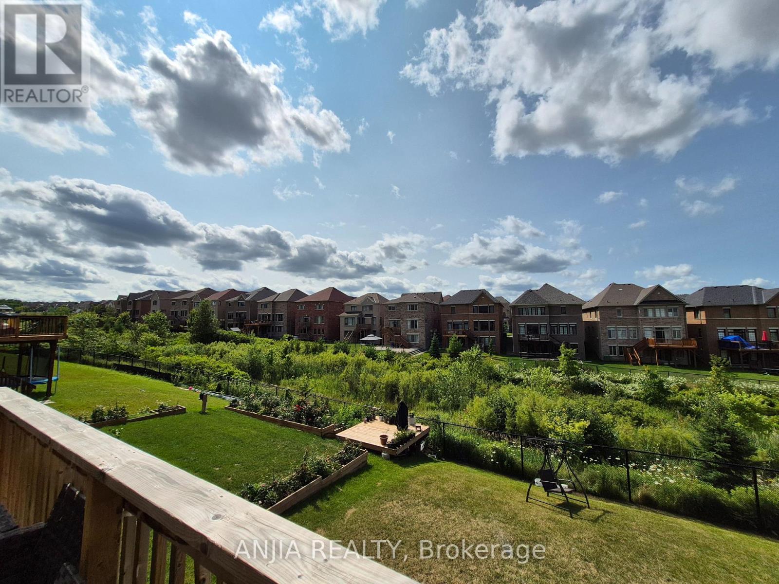 Upper - 50 Meadow Vista Crescent, East Gwillimbury, Ontario  L9N 0T4 - Photo 24 - N13607976