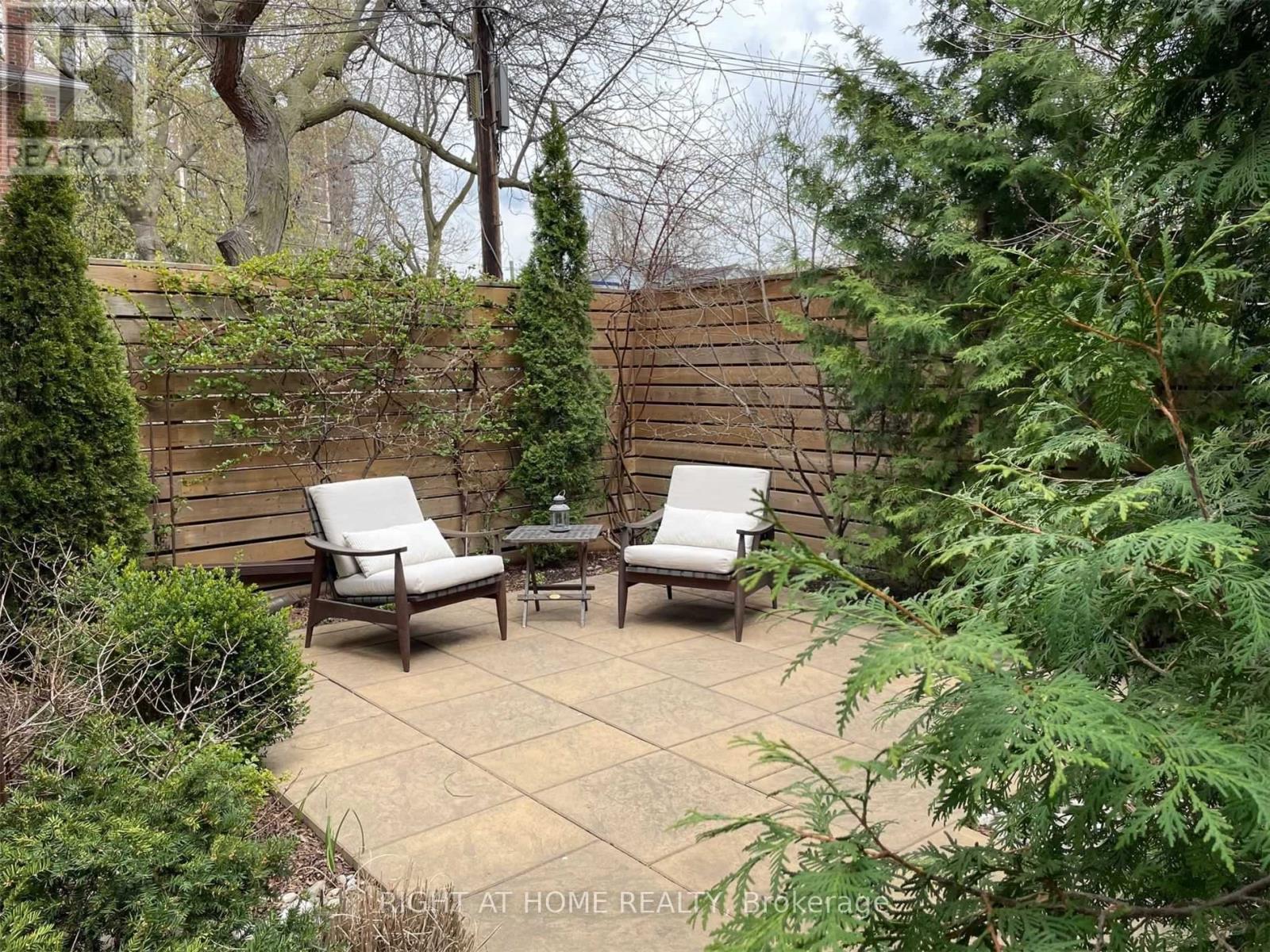 Main - 55 West Lodge Avenue, Toronto, Ontario  M6K 2T6 - Photo 15 - W13608090