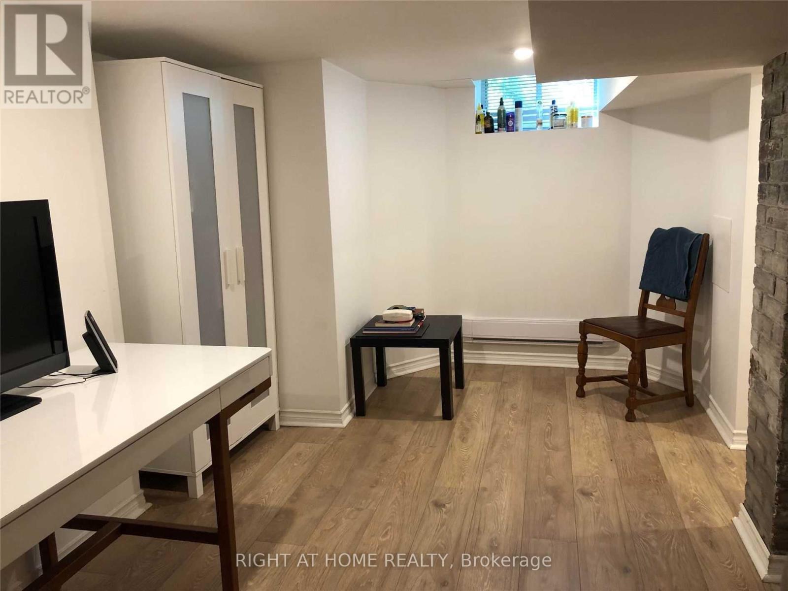 Main - 55 West Lodge Avenue, Toronto, Ontario  M6K 2T6 - Photo 16 - W13608090