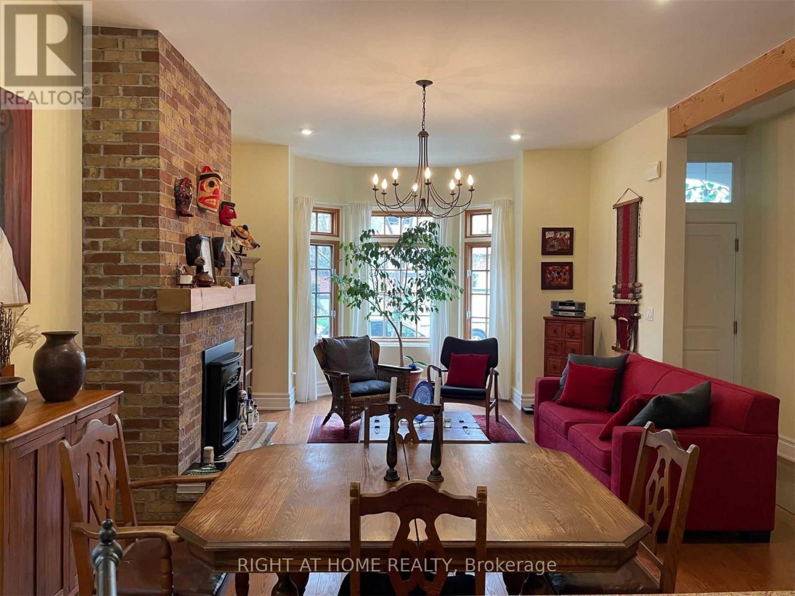 Main - 55 West Lodge Avenue, Toronto, Ontario  M6K 2T6 - Photo 3 - W13608090