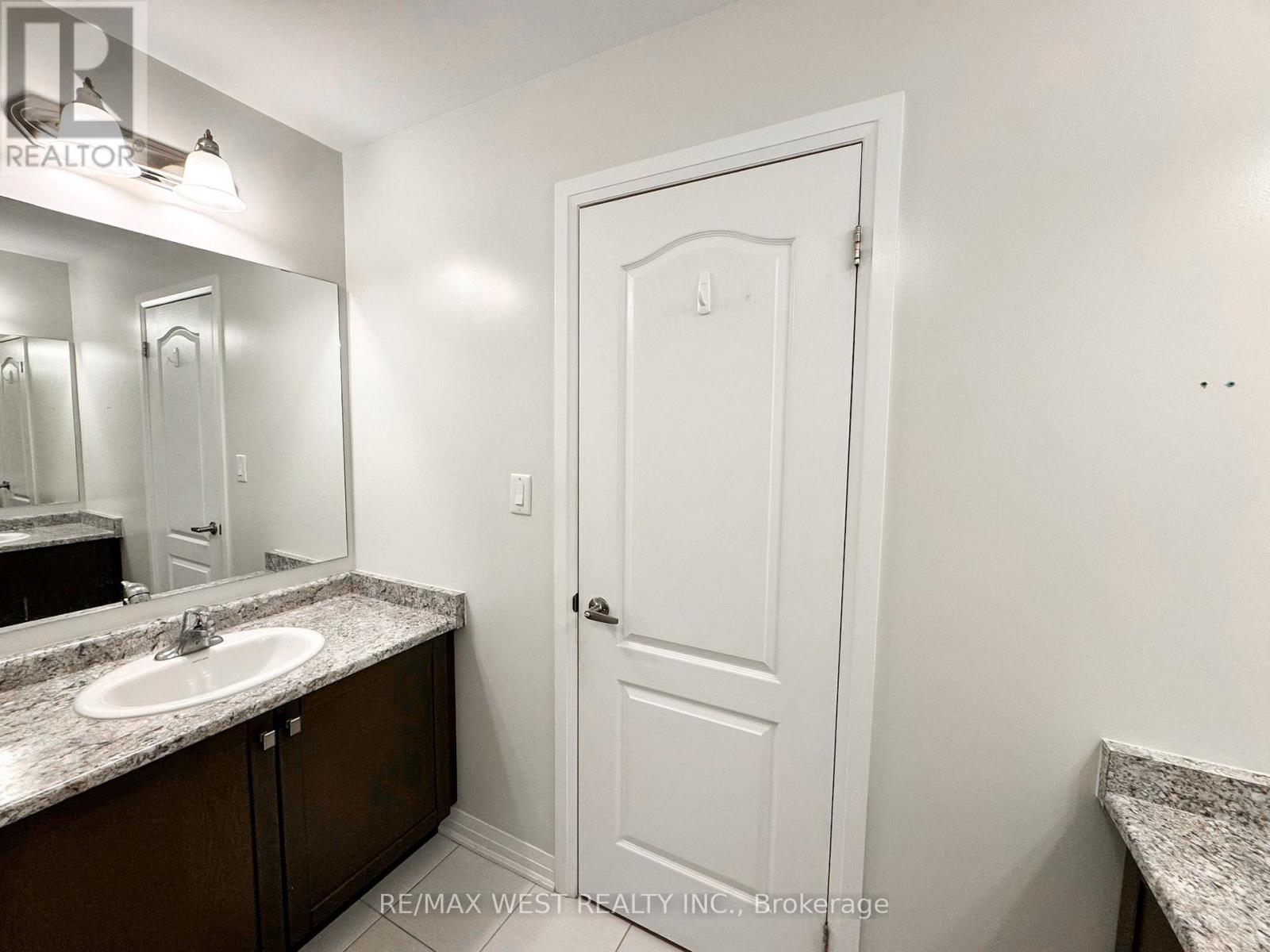 186 Parkinson Crescent, Orangeville, Ontario  L9W 6A2 - Photo 9 - W13608098