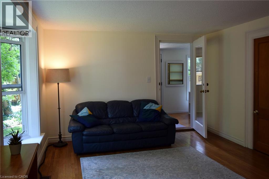 201 Melville Street, Dundas, Ontario  L9H 2A9 - Photo 4 - 40851274