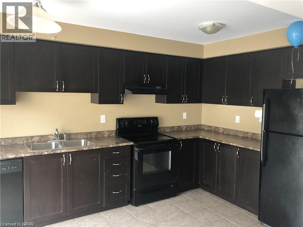 258 Apple Hill Crescent, Kitchener, Ontario  N2R 0E5 - Photo 7 - 40851232