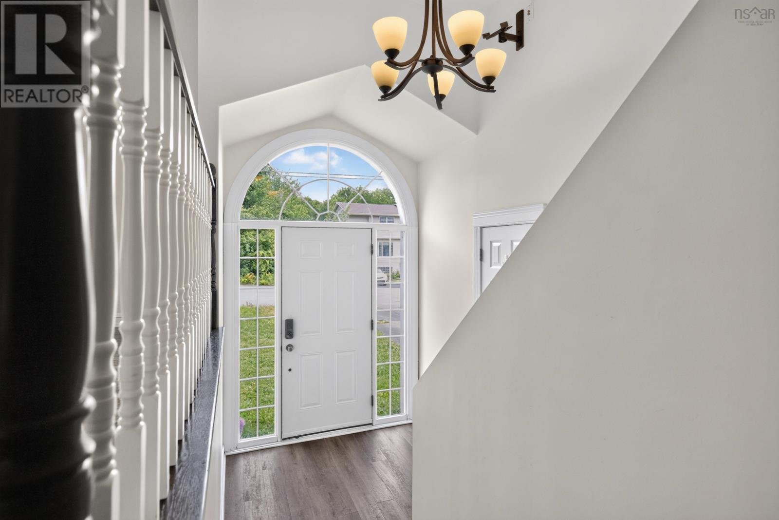 2 Randall Street, Dartmouth, Nova Scotia  B2Y 4K8 - Photo 4 - 202618727