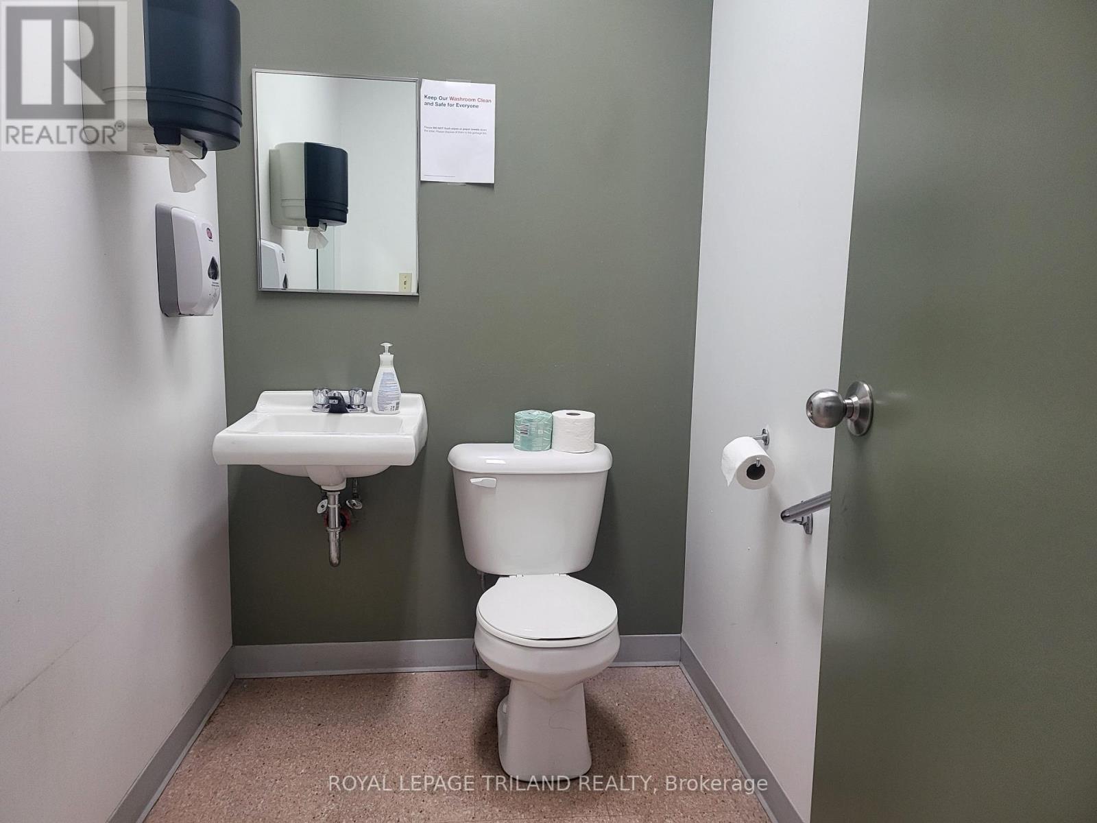 8 - 24 First Avenue, St. Thomas, Ontario  N5R 4M5 - Photo 13 - X13608104