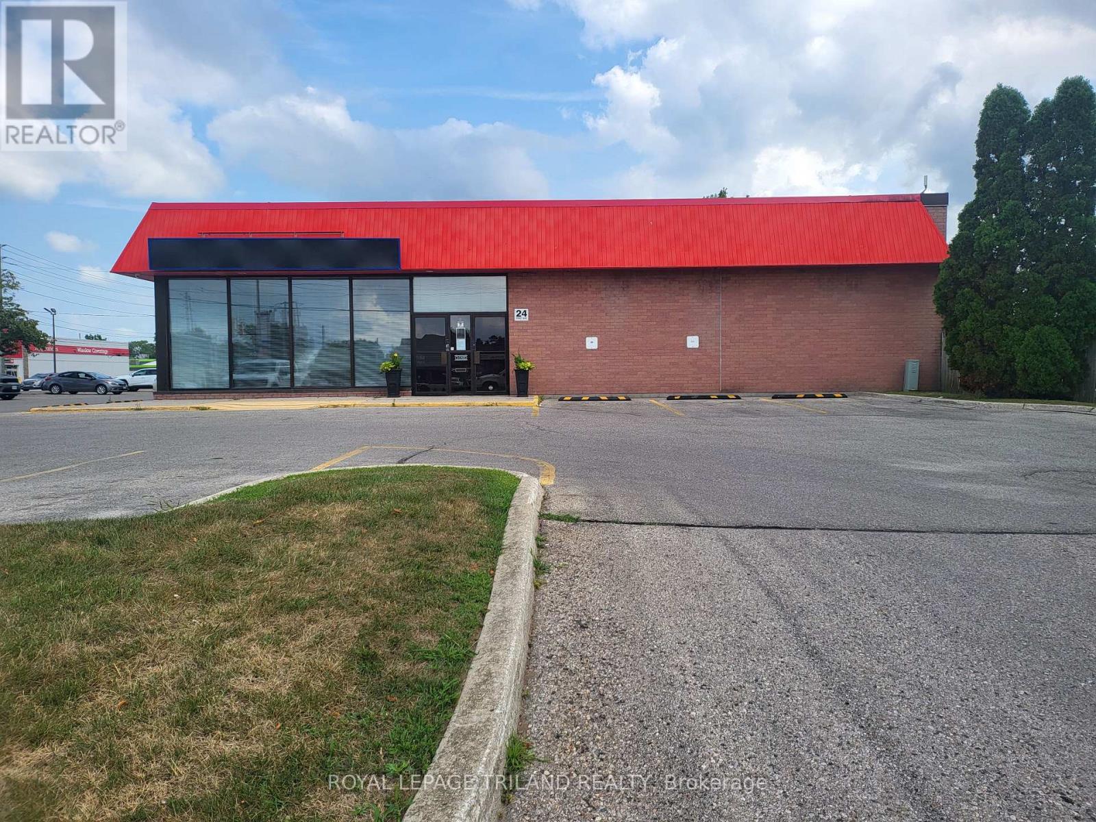 8 - 24 First Avenue, St. Thomas, Ontario  N5R 4M5 - Photo 4 - X13608104
