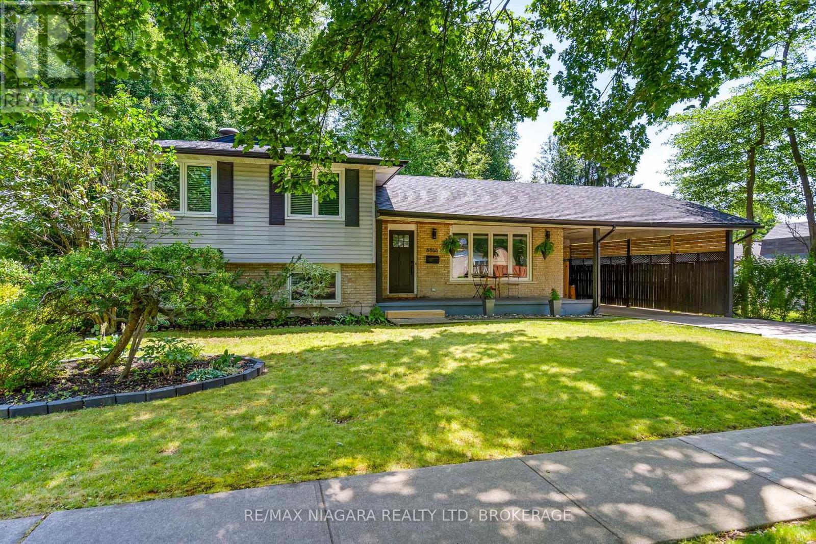 6866 Dellpark Drive, Niagara Falls, Ontario  L2J 2B8 - Photo 2 - X13608278