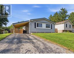 925 SUNSET BOULEVARD, Woodstock, Ontario