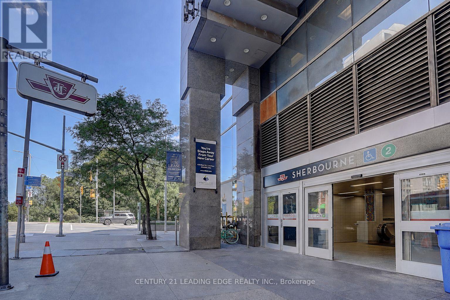 3406 - 609 Sherbourne Street, Toronto, Ontario  M4X 0A4 - Photo 4 - C13608200