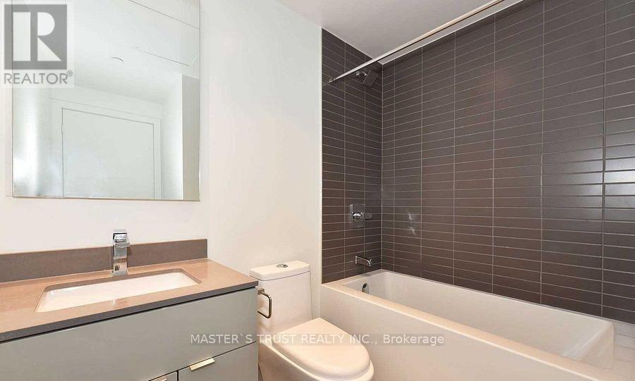 5203 - 7 Grenville Street W, Toronto, Ontario  M4Y 0E9 - Photo 12 - C13608202